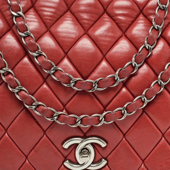 CHANEL Red Bubble Quilted Leather Flap Shoulder Bag - Picture 6 of 8